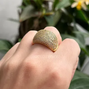 Anel oval cravejado caixa alta - 15x24mm - banhado a ouro 18k