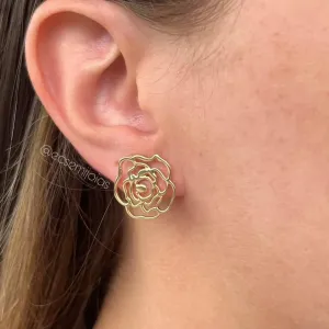 Brinco de flor liso vazado - banhado a ouro 18k