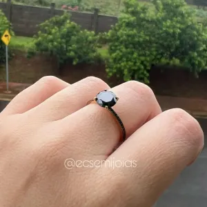 Anel solitário de 8mm com aro 100% cravejado - banhado a ouro 18k