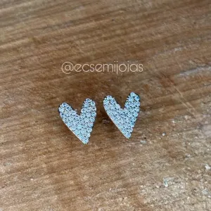 Brinco de coração cravejado - banhado a ouro 18k
