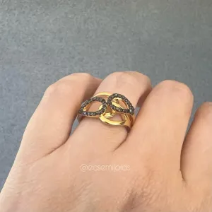 Anel com 2 gotas cravejadas vazadas - banhado a ouro 18k