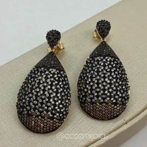 Brinco de gota grande cravejado - banhado a ouro 18k