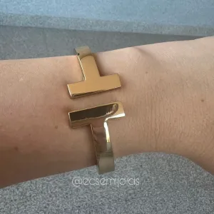 Bracelete de T liso - 8mm espessura - banhado a ouro 18k
