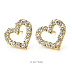 Brinco de coração cravejado vazado - 15mm -  banhado a ouro 18k