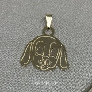 Pingente cachorro liso - 1,7x2,2cm - banhado a ouro 18k