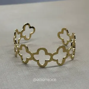 Bracelete de trevos lisos vazados - banhado a ouro 18k
