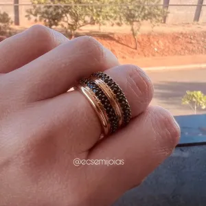 Anel com aro liso e 2 fileiras cravejadas - banhado a ouro 18k