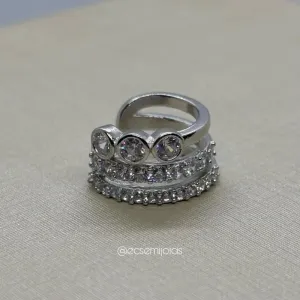 Piercing fake com 3 aros cravejados  - banhado a ródio branco