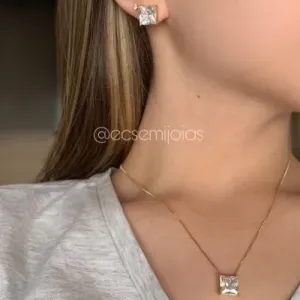 Conjunto brinco e colar ponto de luz quadrado 10mm - banhado a ouro 18k