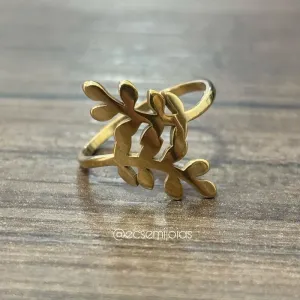 Anel de galhos com folhas lisas - aço inoxidável dourado