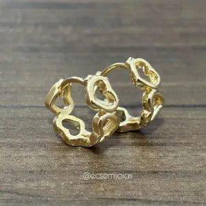Argola de corações lisos vazados (G) - banhado a ouro 18k