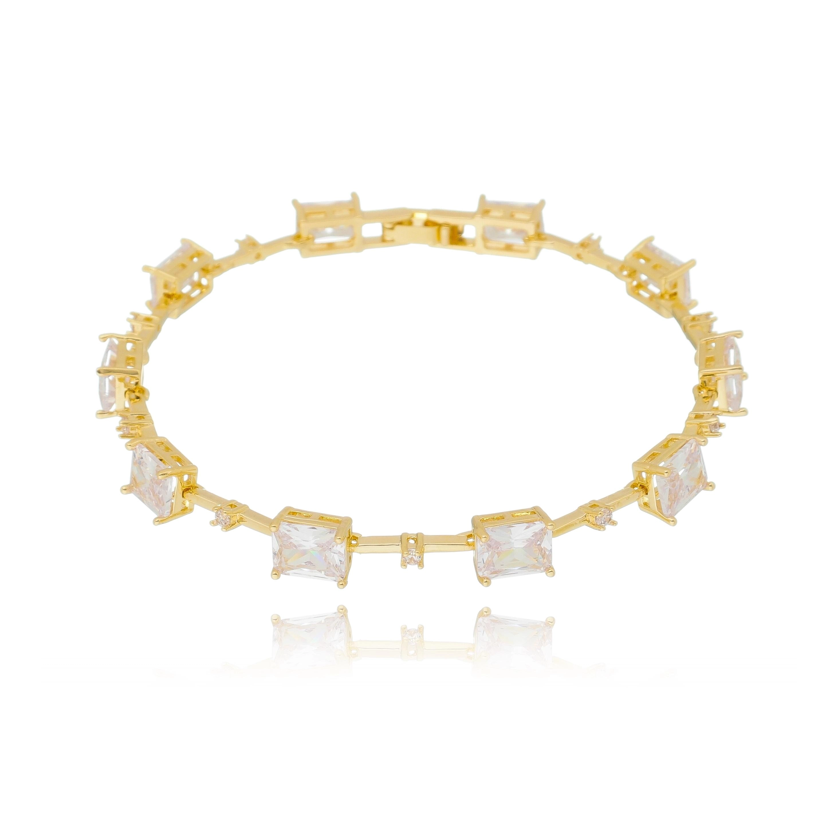 Pulseira com zircônias quadradas intercaladas com zircônias redondas