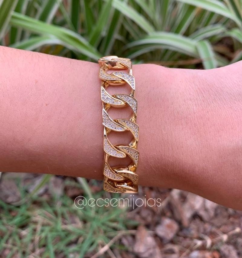 Pulseira grumet feminina grossa com elos amassados cravejados - 18 cm - banhado a ouro 18k