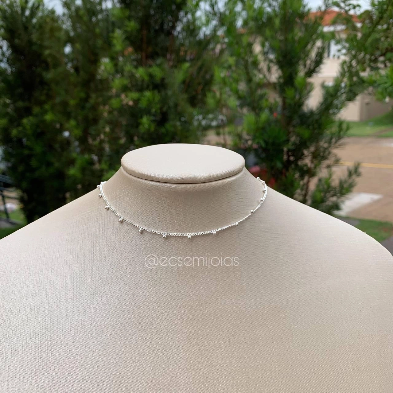 Colar choker bolinhas- banhado a prata 925 - 32 cm + 10 cm de extensor