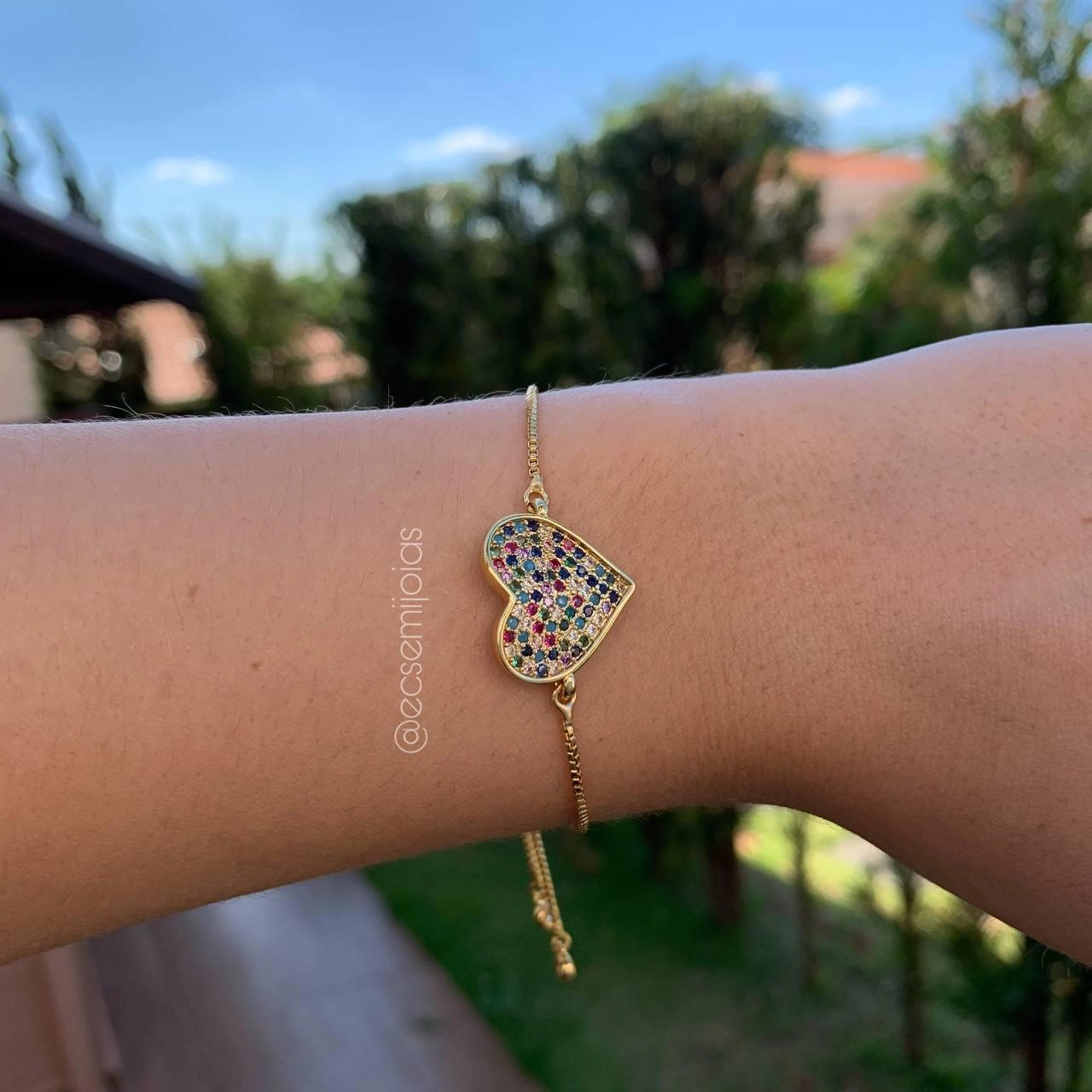 Pulseira shambala coração grande cravejado