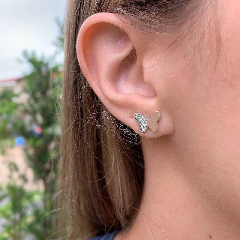 Conjunto brinco, colar e anel uma borboleta grande meia cravejada e uma pequena toda cravejada - PRATA 925- 45cm
