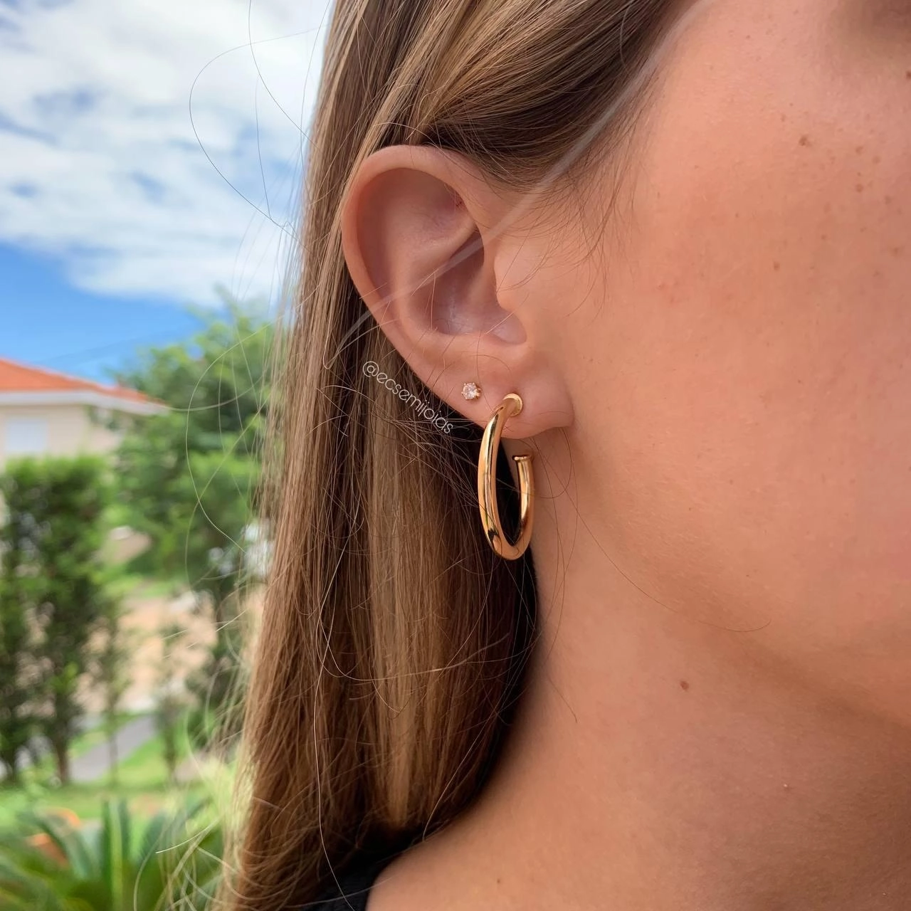 Argola tubular 3cm de diâmetro- 3mm de espessura - banhado a ouro 18k