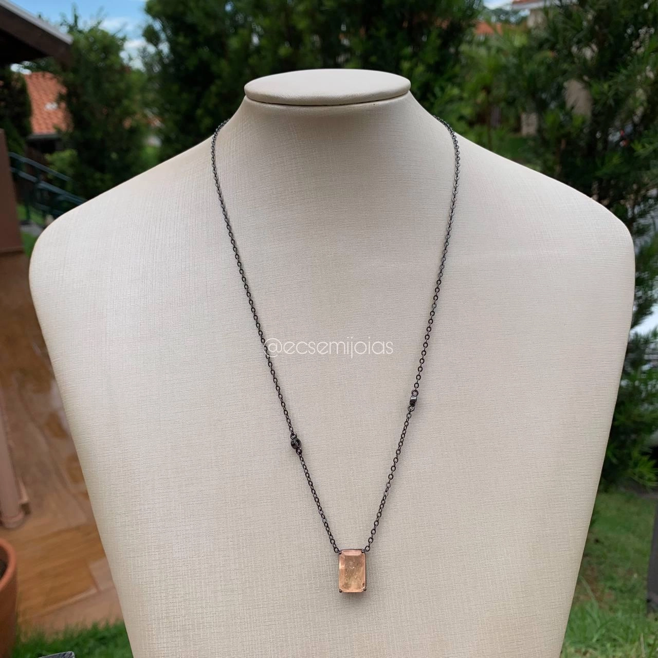 Colar portuguesinha com pedra fusion retangular-ródio negro- 50cm