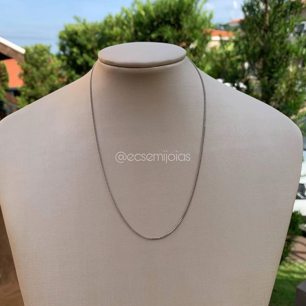 Corrente masculina fina- banhado a ródio branco