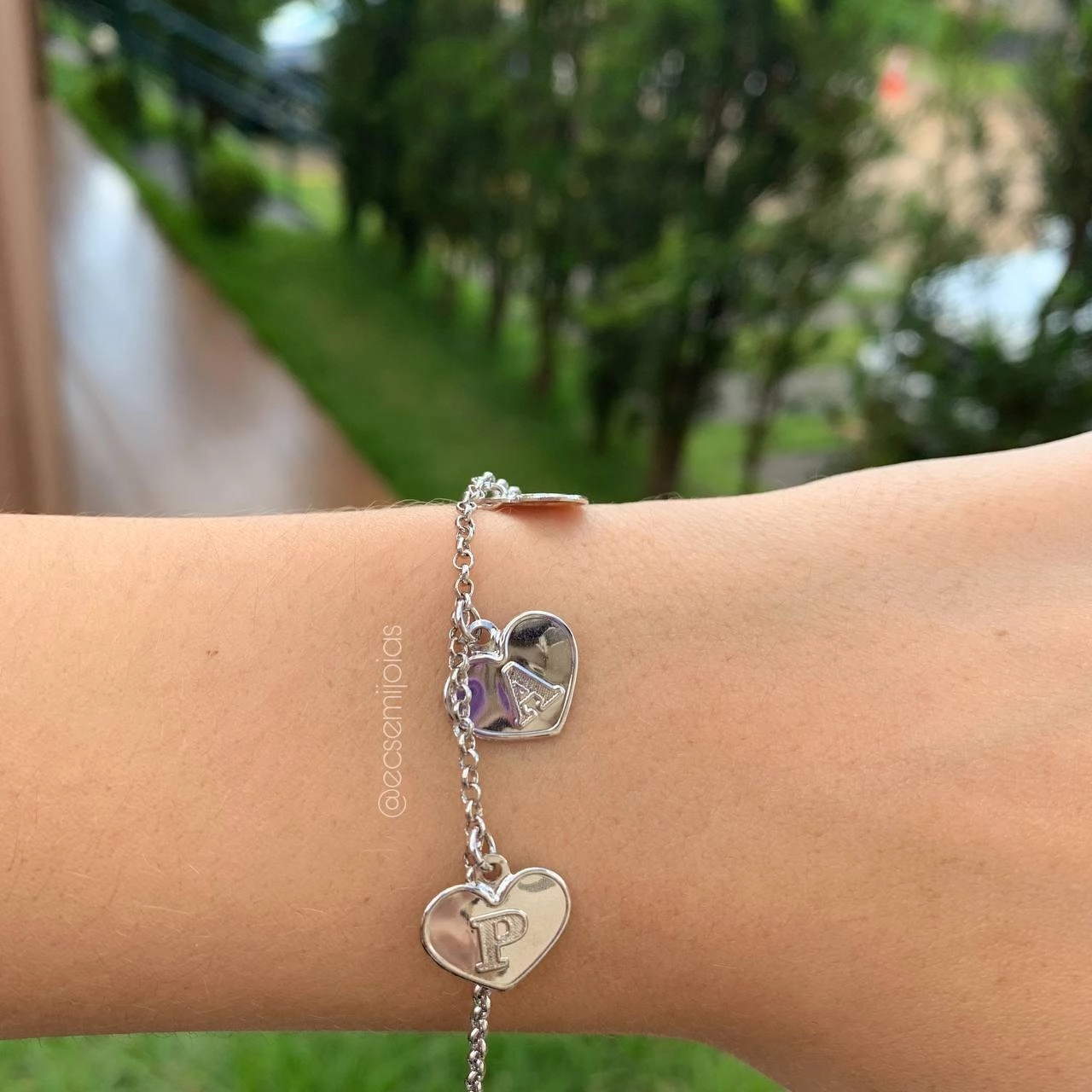 Pulseira coração escrito Paz- banhado a ródio branco