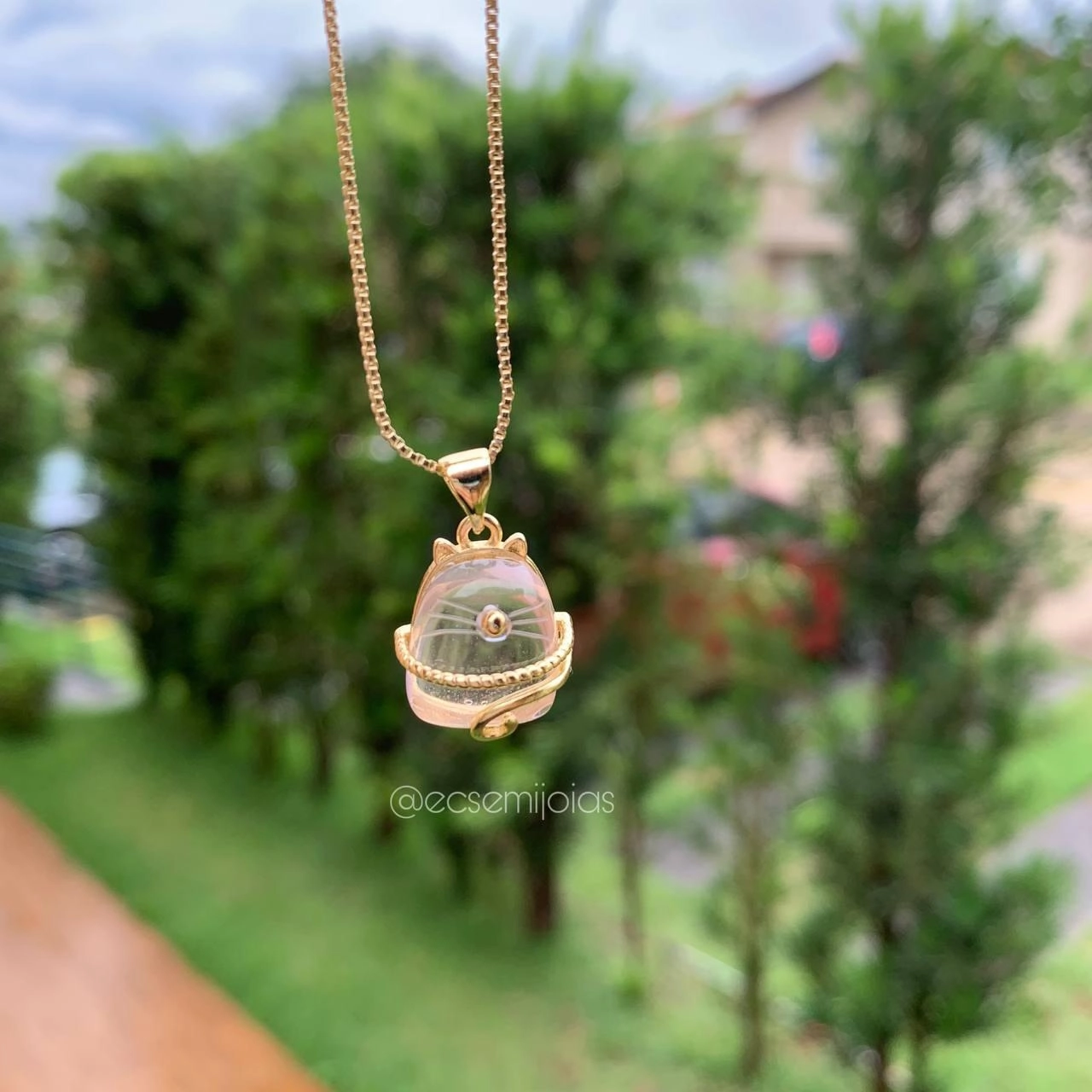 Colar de gatinho - banhado a ouro 18k
