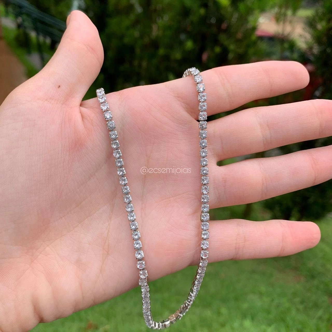 Riviera de 45cm -pedra de 3mm - com pingente de pantera  banhado a ródio branco