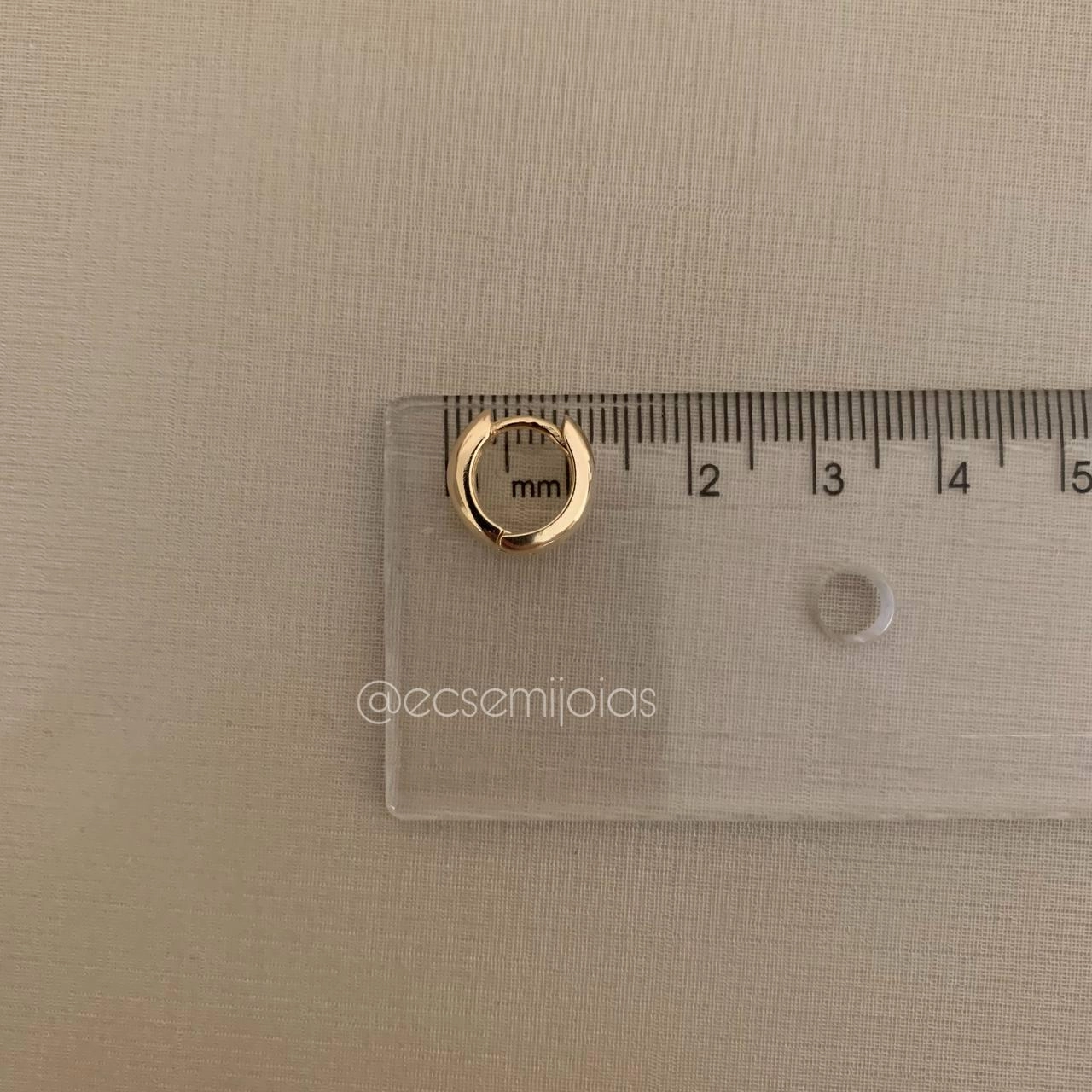 Brinco argola 5mm de espessura - banhado a ouro 18k - tamanho médio