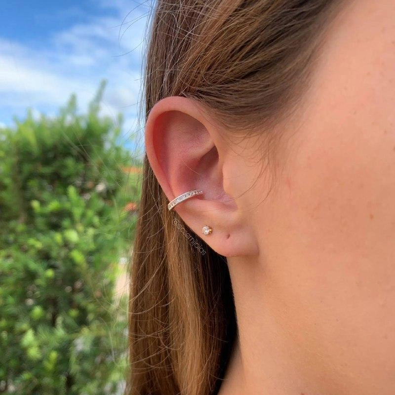 Brinco piercing 1 fileira cravejada delicado   - banhado a prata 925
