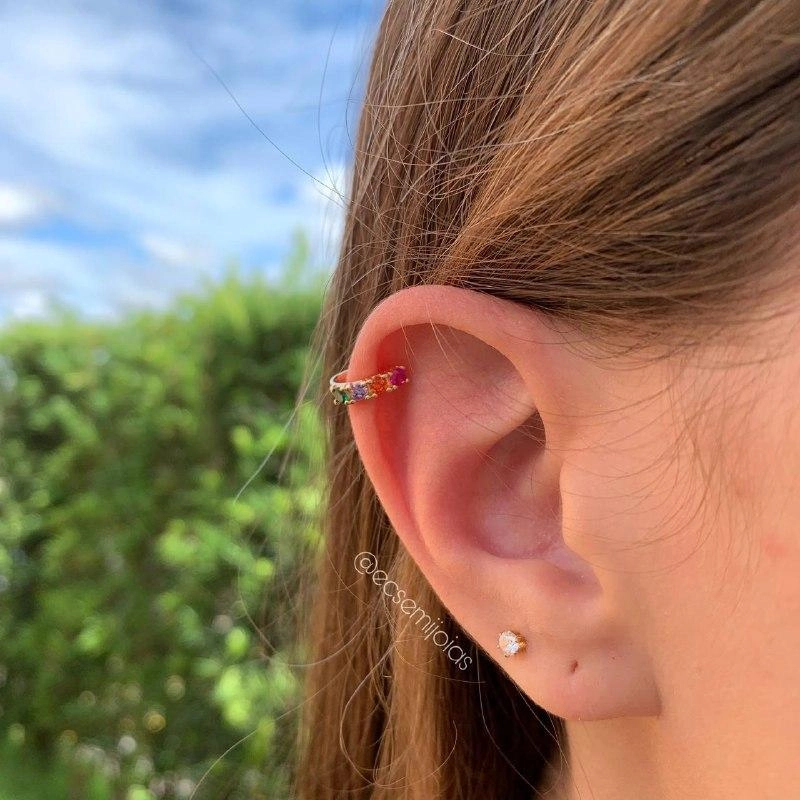 Brinco piercing 4 zircônias coloridas    - banhado a ouro 18k