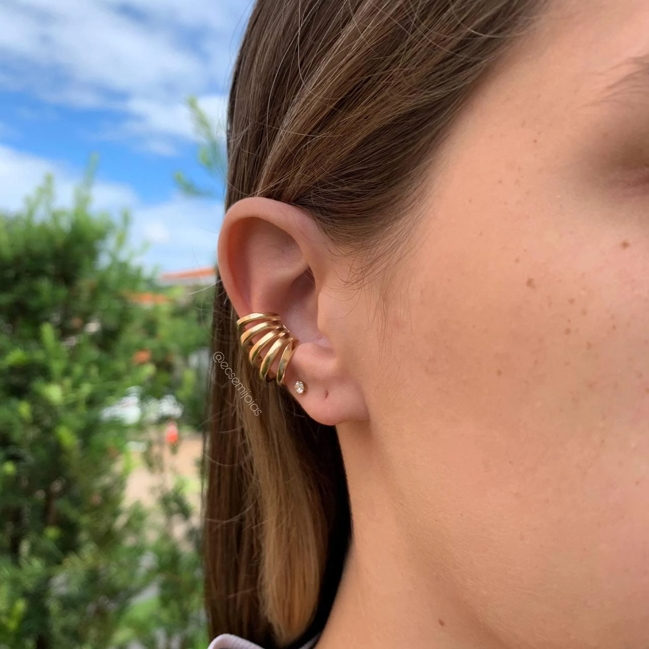 Brinco piercing 5 fios lisos  - banhado a ouro 18k
