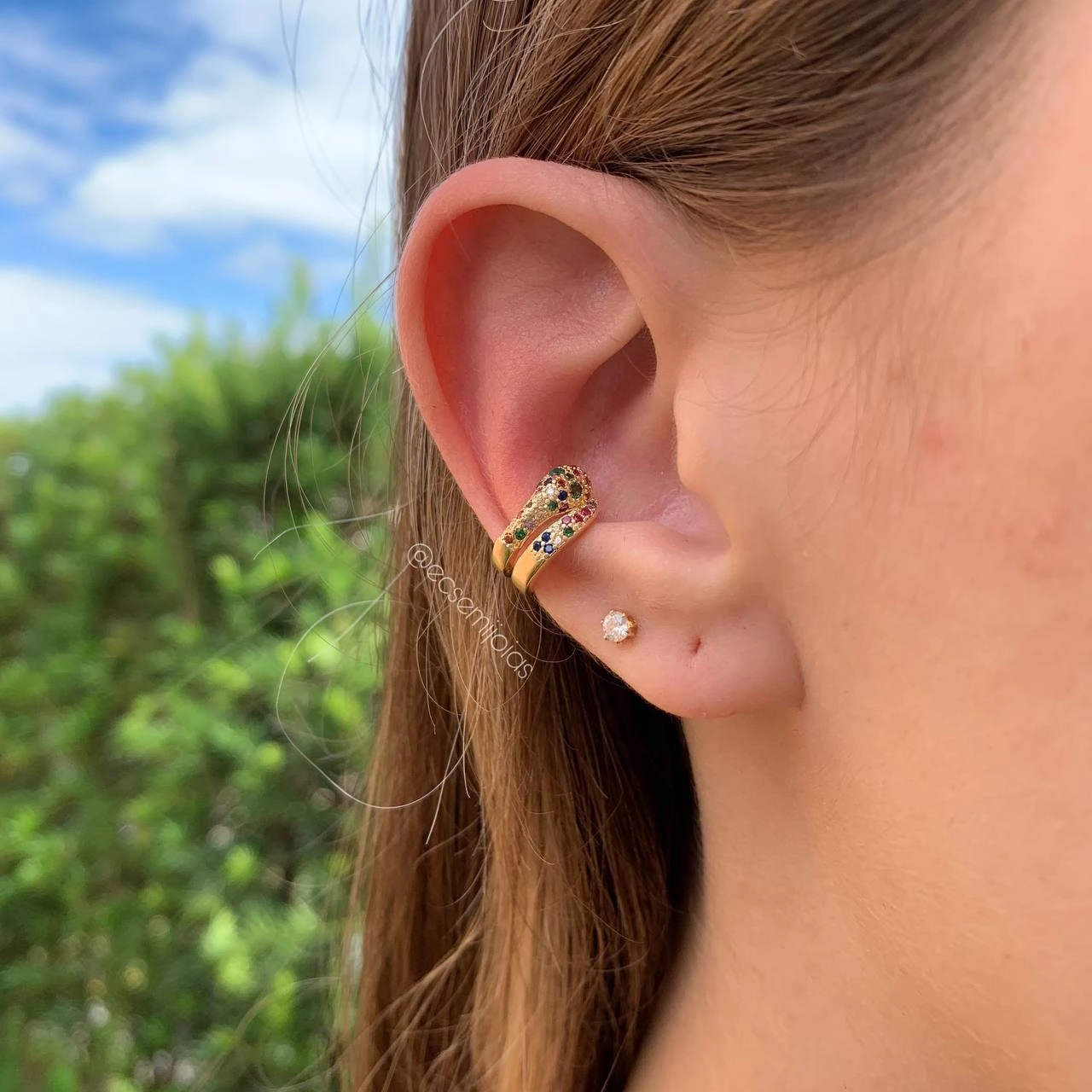 Brinco piercing cobra cravejada - banhado a ouro 18k