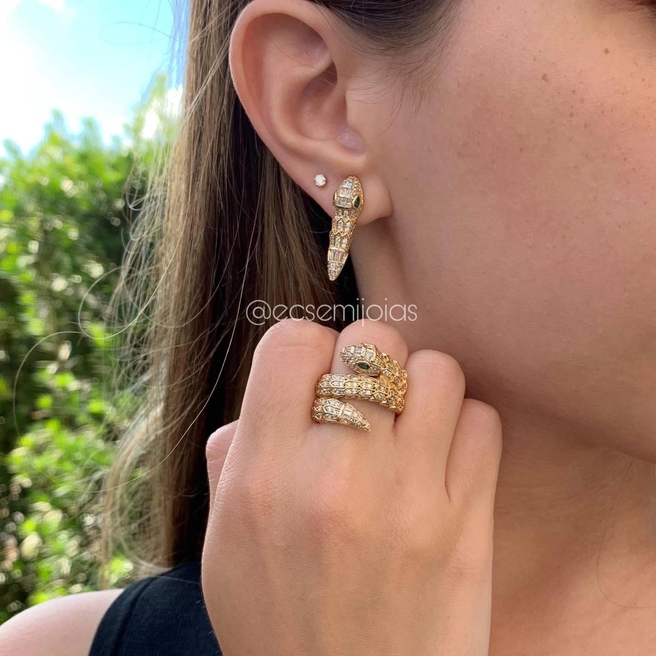 conjunto  anel e brinco cobra cravejada - banhado a ouro 18k