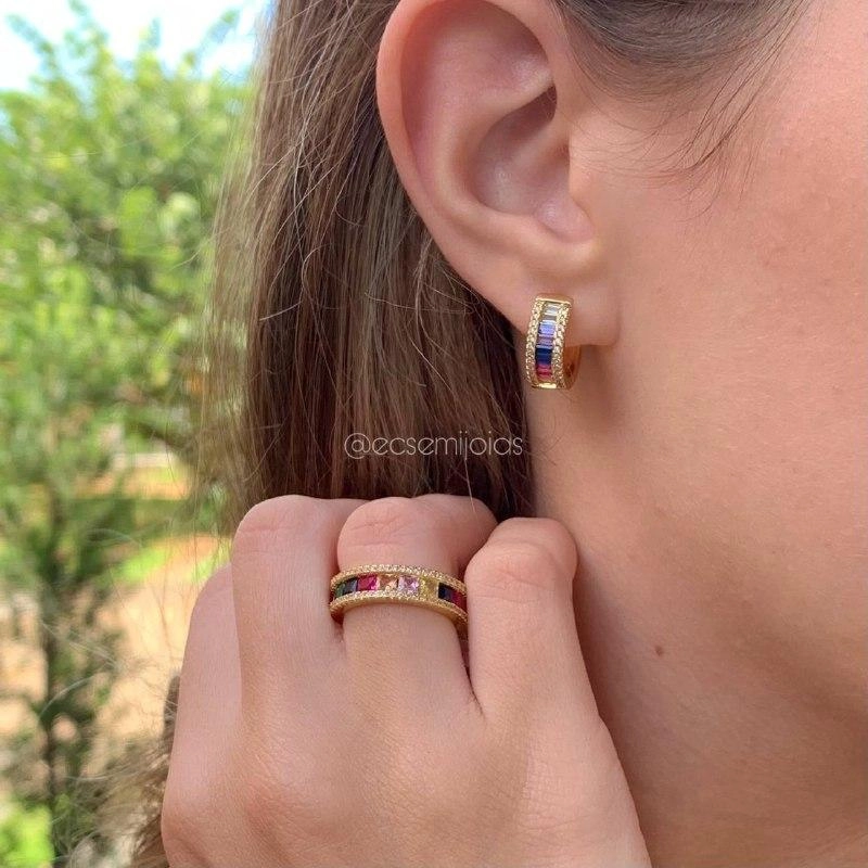 Conjunto anel e brinco colorido zircônia baguete - banhado a ouro 18k