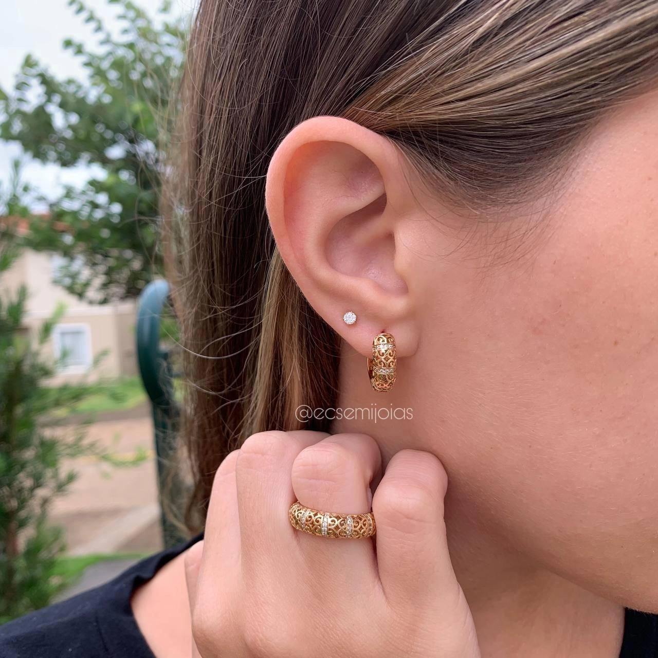 Conjunto anel e brinco trabalhada vazada - banhado a ouro 18k