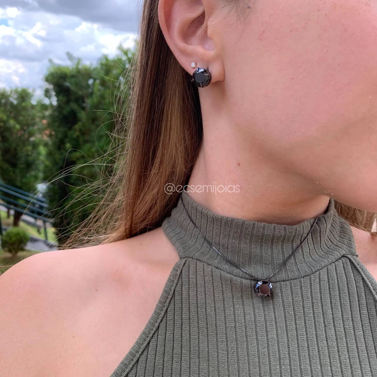 Conjunto de brinco e colar pedra Redonda 10 mm - banhado a ródio negro
