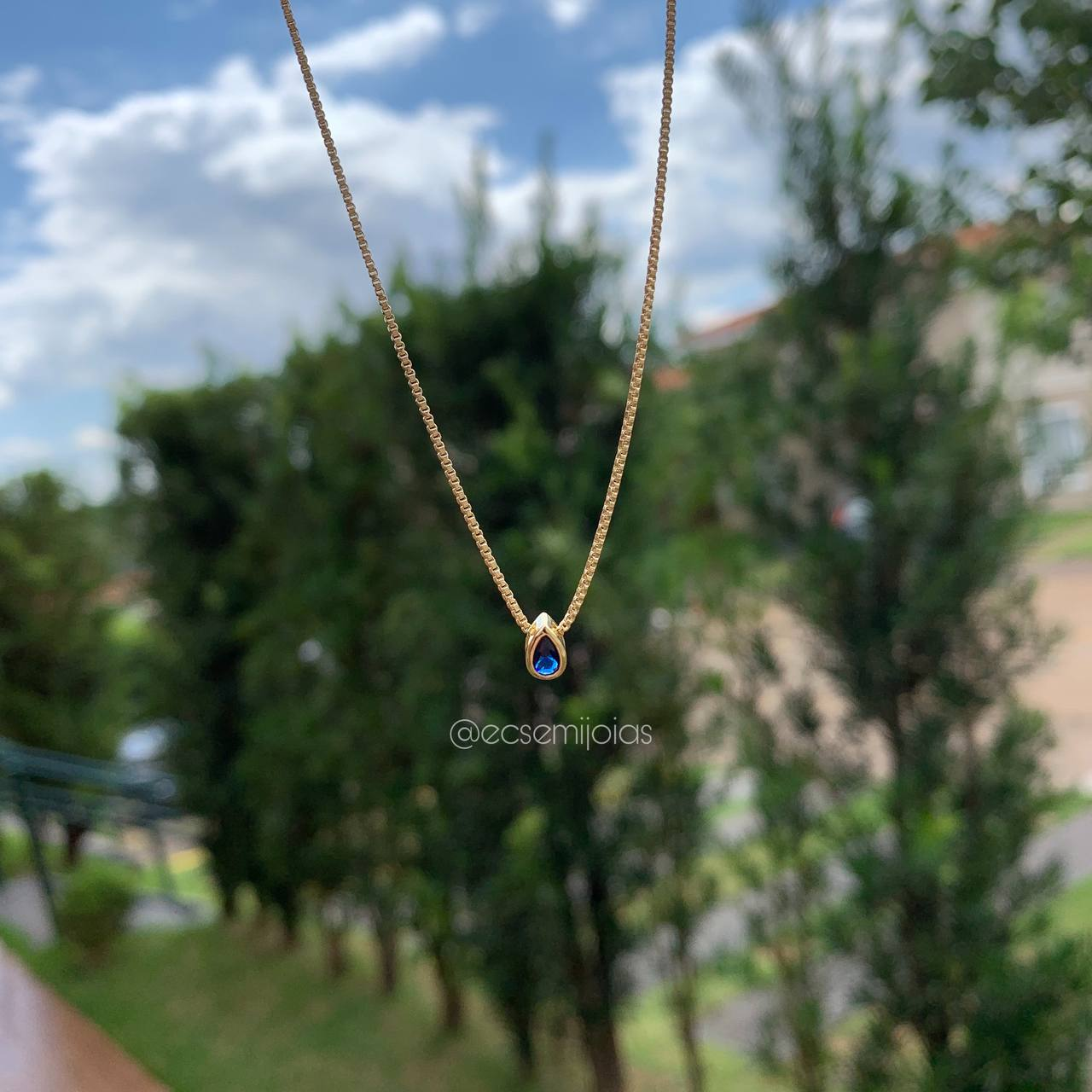 Colar ponto de luz gota - corrente veneziana de 40cm - banhado a ouro 18k