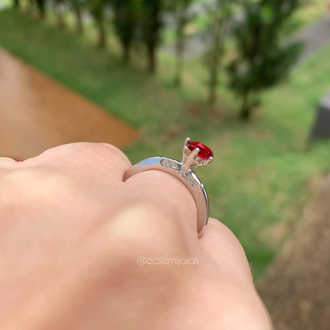 Anel solitário you & me coração maior 6x6 - banhado a ródio branco