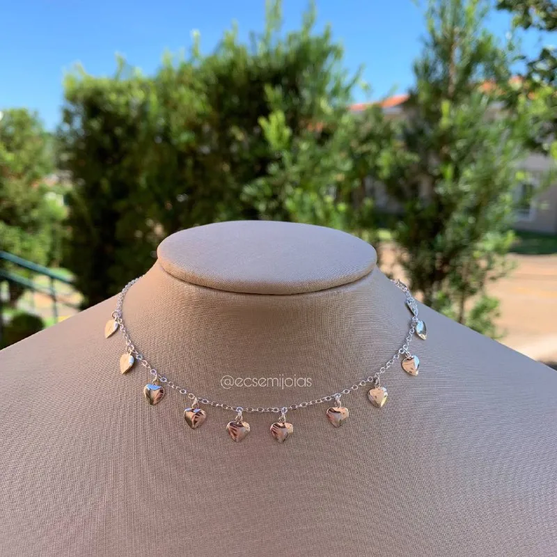 Choker de corações lisos pendurados 30 cm + 10 de extensor - banhado a prata 925 - coleção love colors