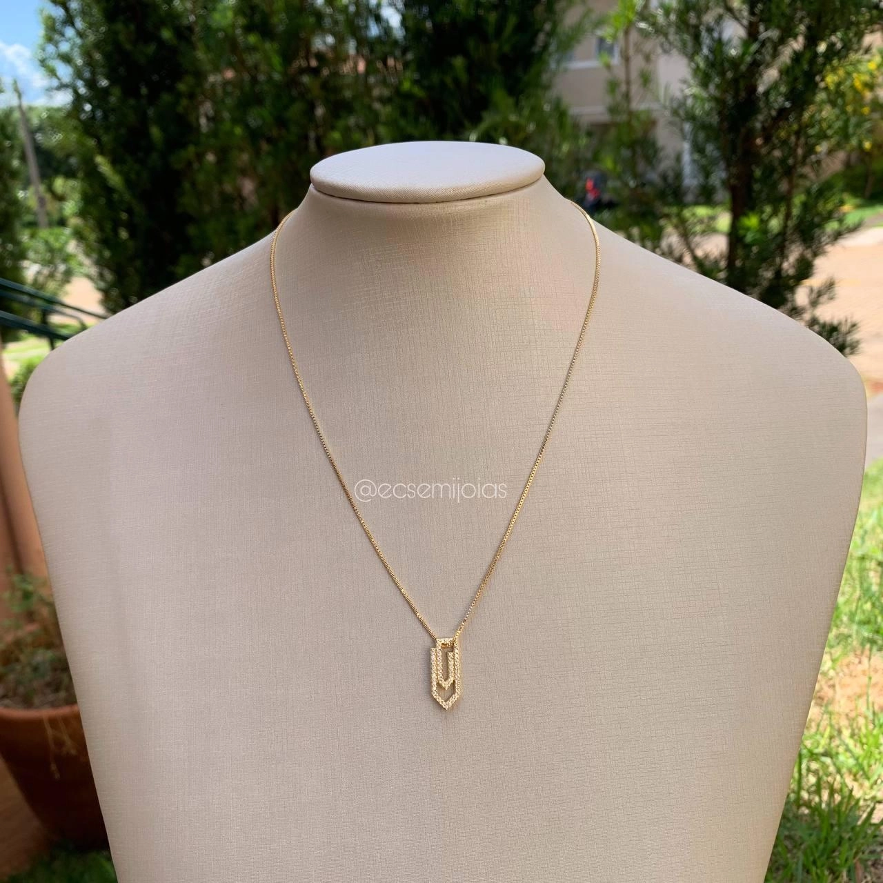 Colar veneziana de 45cm com pingente clips cravejado - banhado a ouro 18k