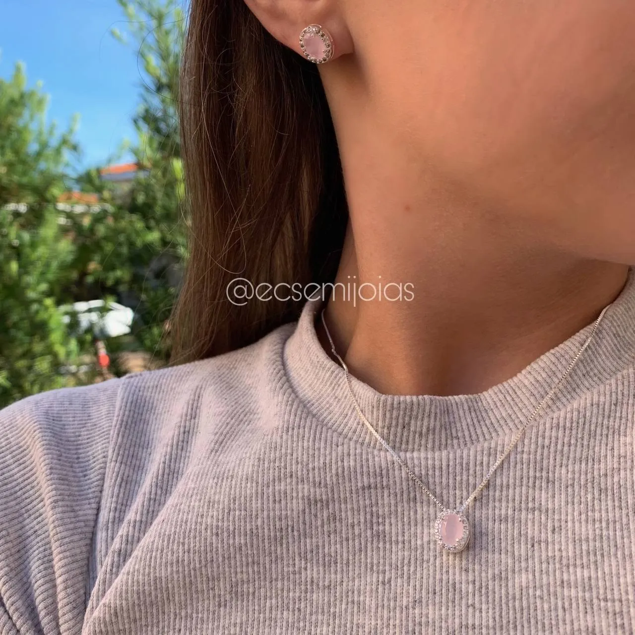 Conjunto de brinco e colar pedra oval cravejada em volta - banhado a prata 925- coleção love colors