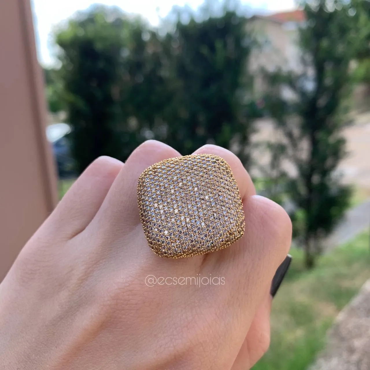 Anel quadrado / losango grande cravejado - banhado a ouro 18k