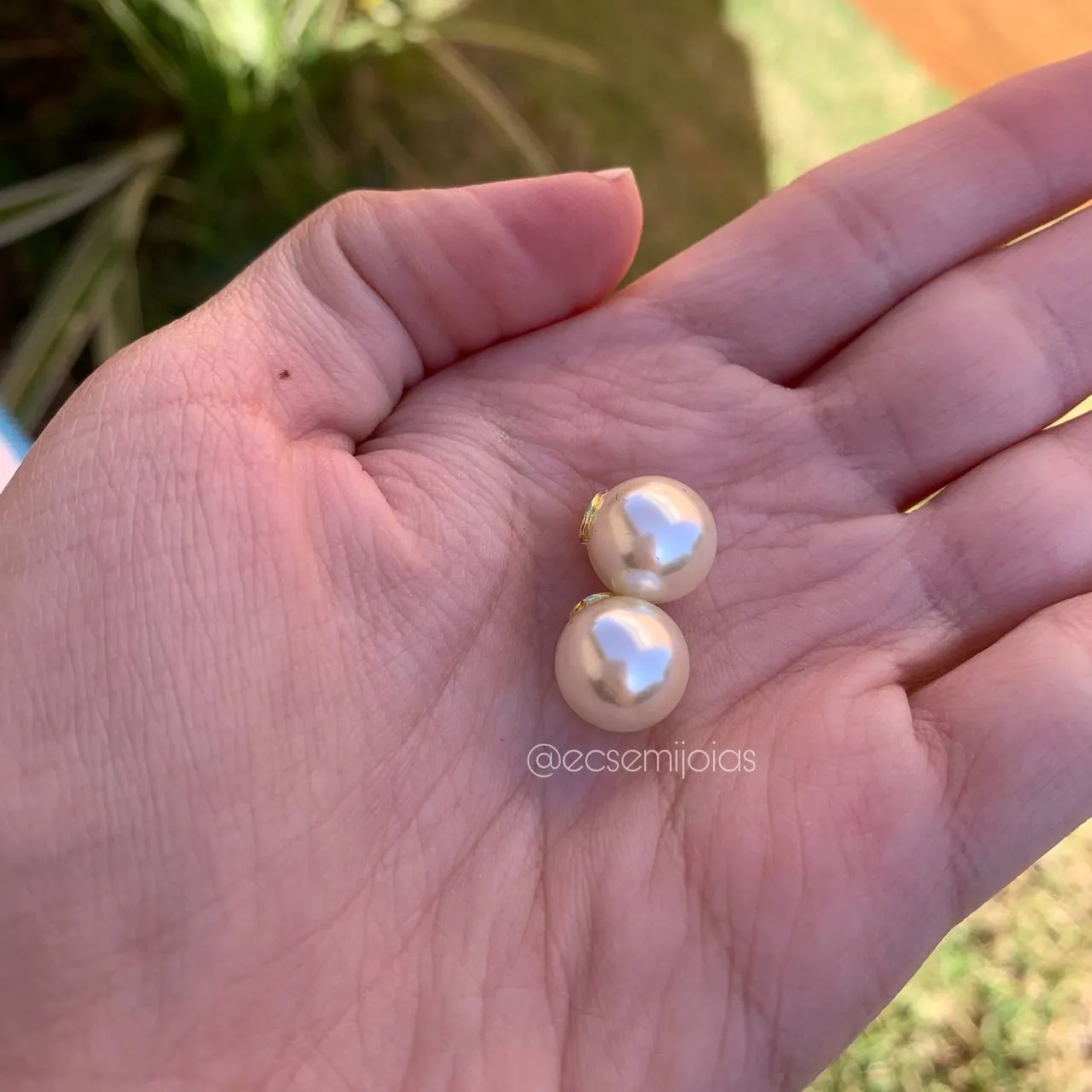 Brinco perola 10 mm  - banhado a ouro 18k
