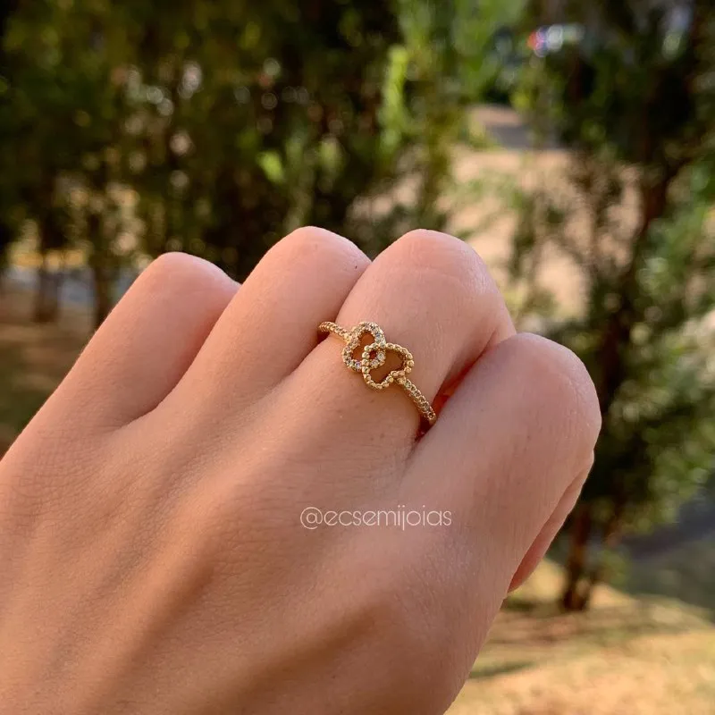 Anel 2 corações entrelaçados - banhado a ouro 18k