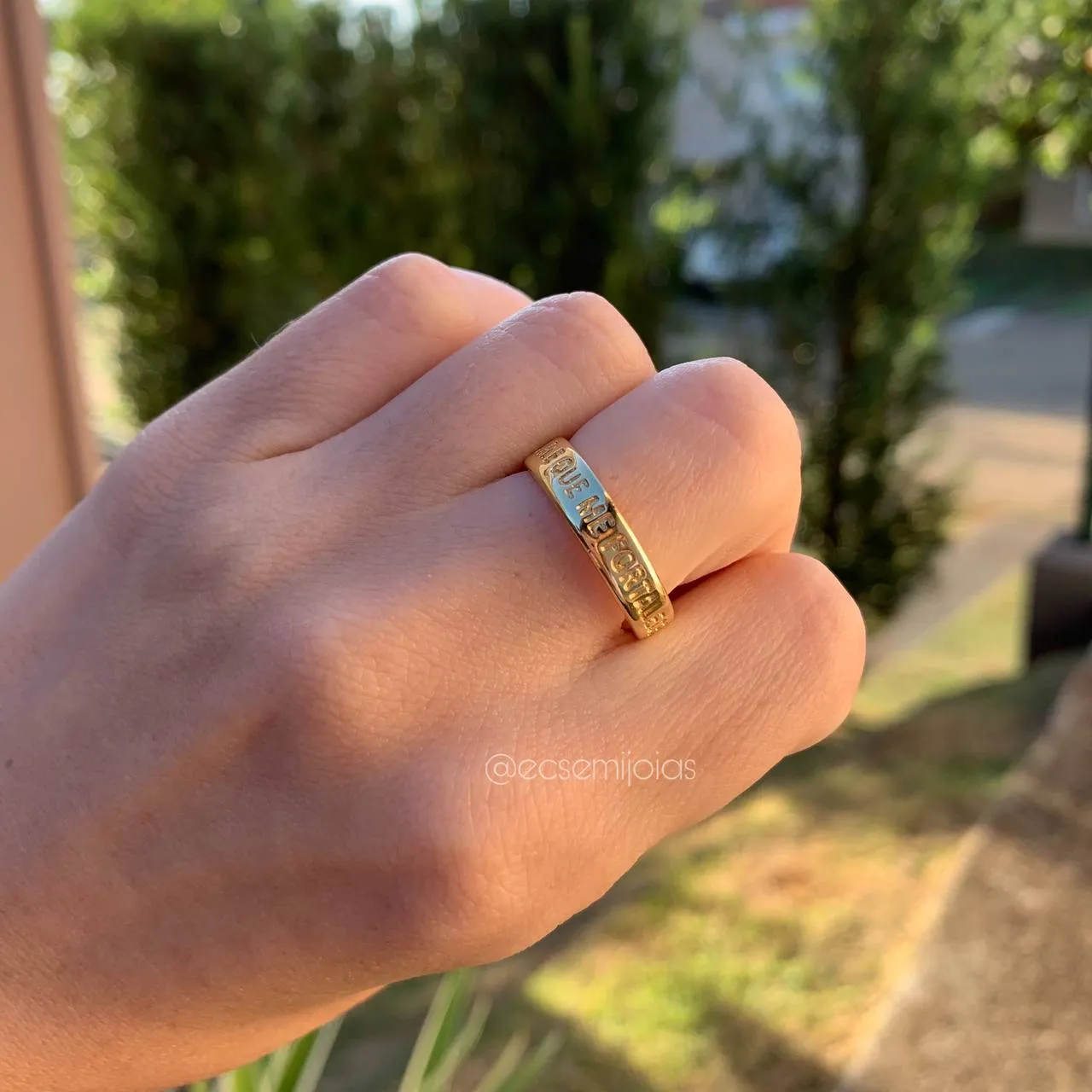 Anel tipo Aliança tudo posso naquele que me fortalece - banhado a ouro 18k