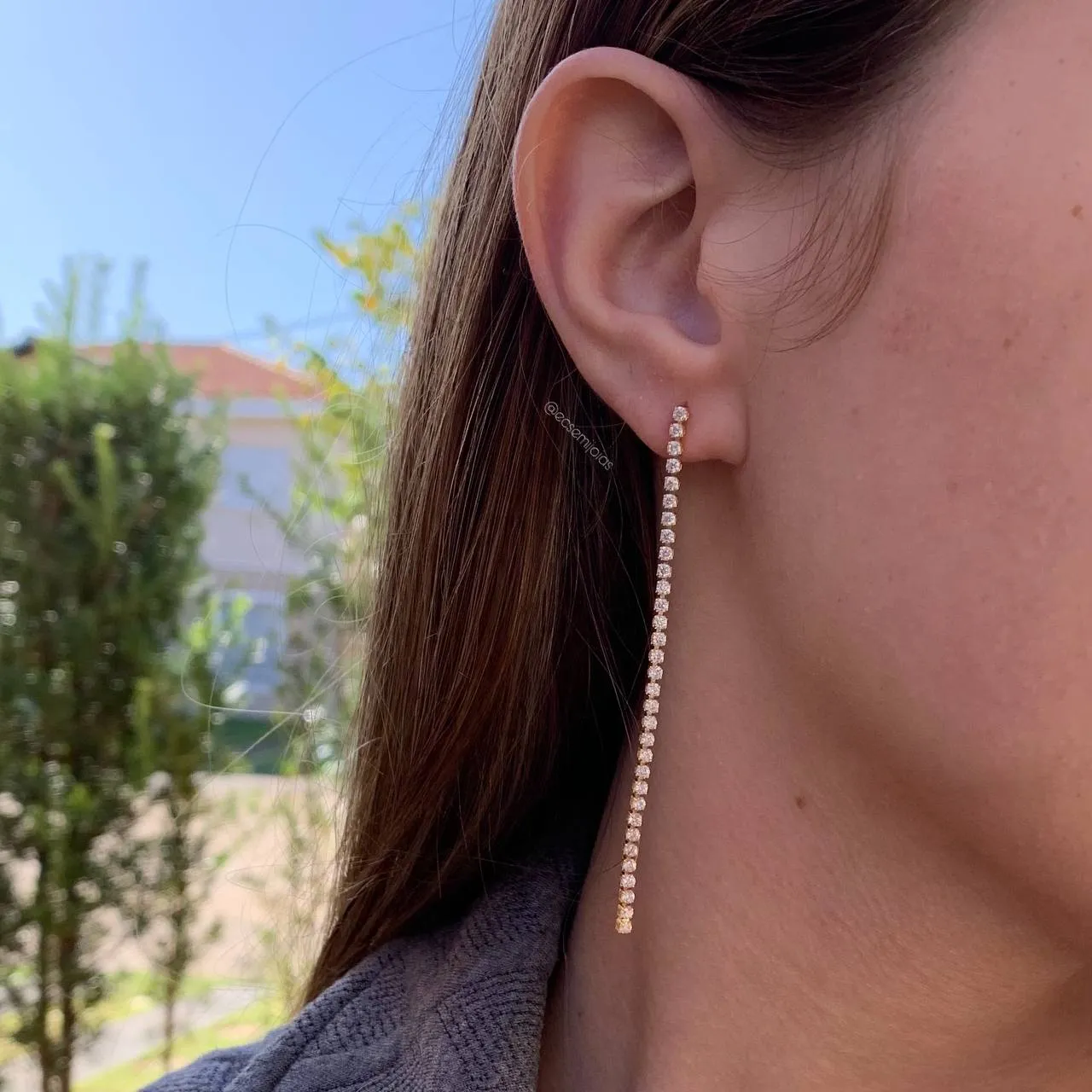 Brinco de riviera  - banhado a ouro 18k