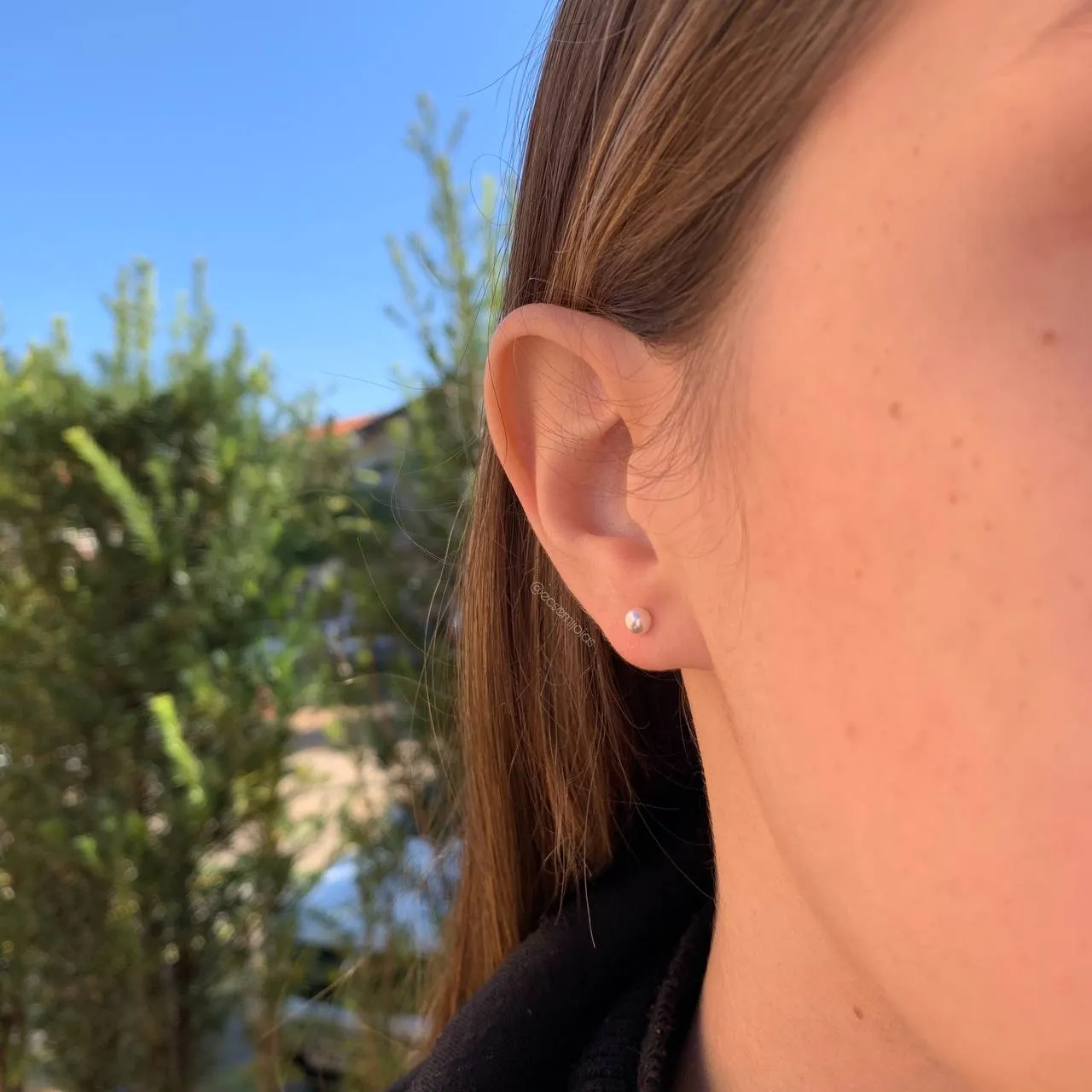 Brinco pérola 6 mm - banhado a ouro 18k