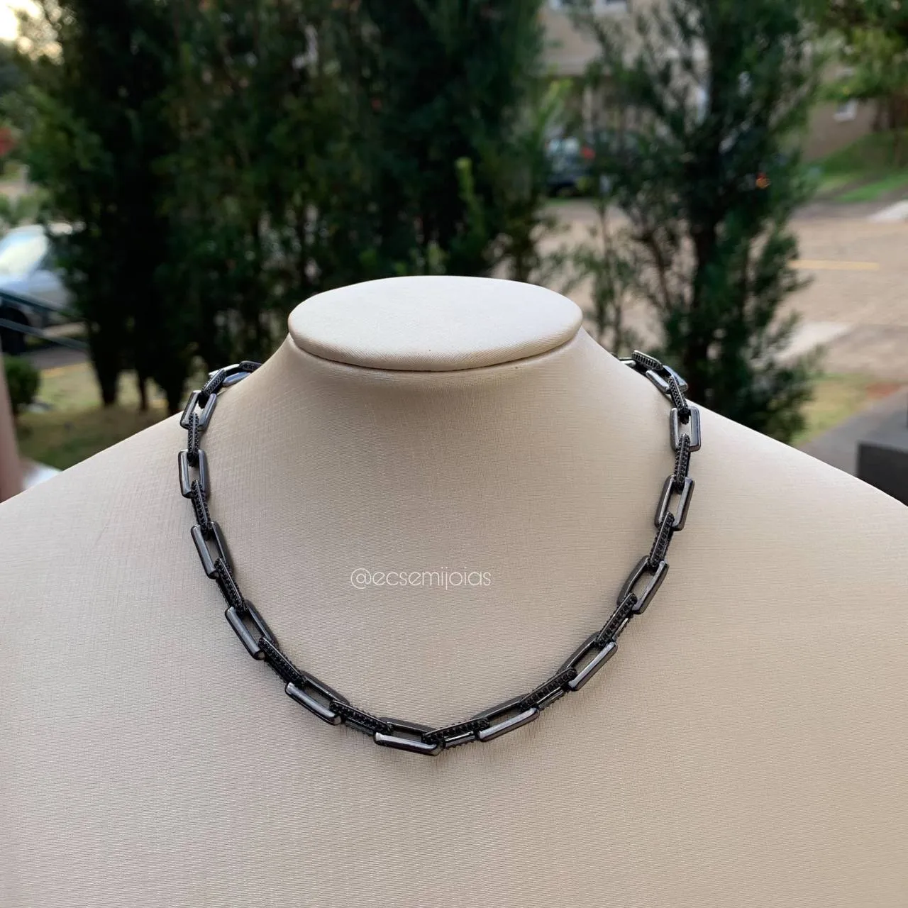Colar cartier cravejada - 40 + 7 cm de extensor - banhado a ródio negro