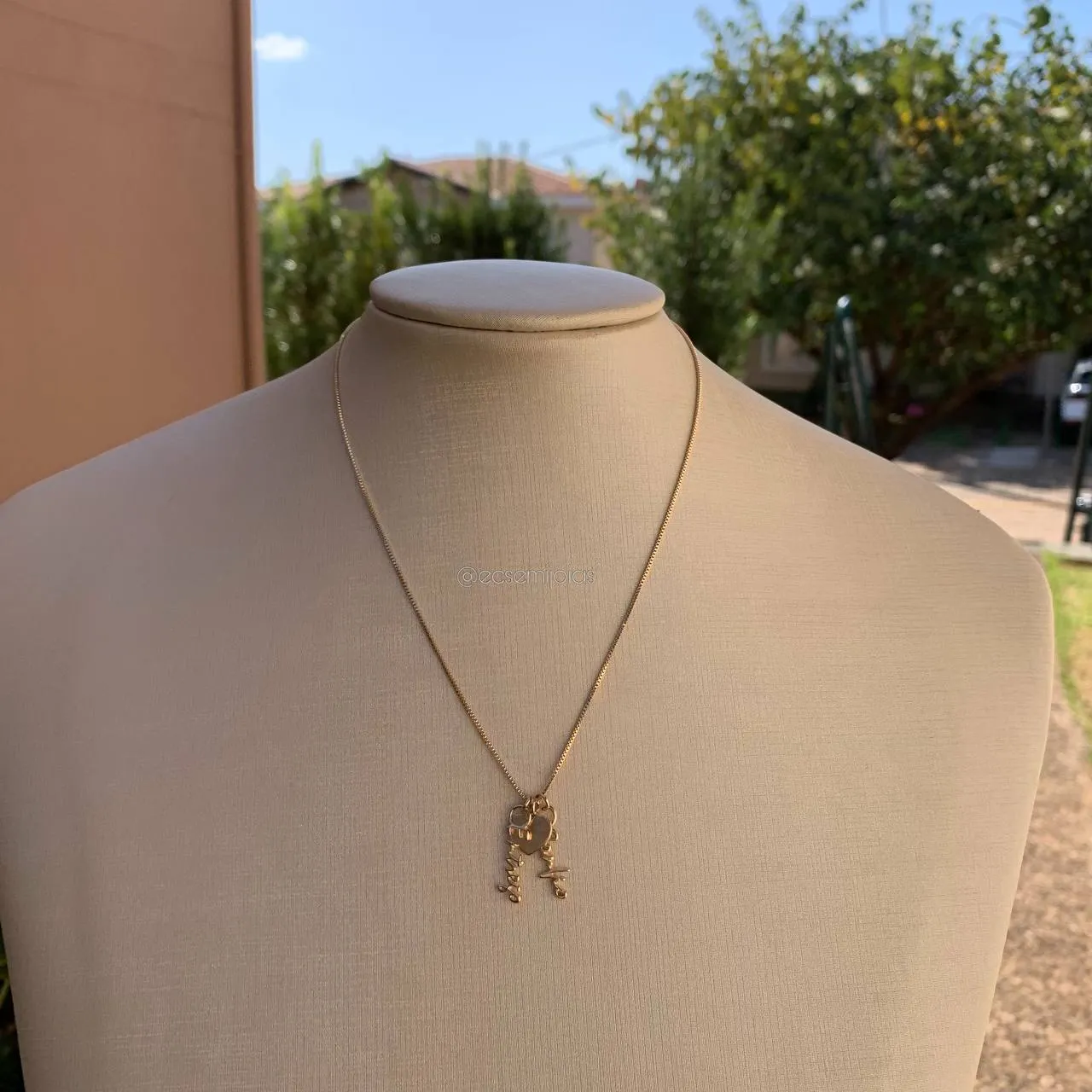 Colar coração confio entrego - 45 cm - banhado a ouro 18k