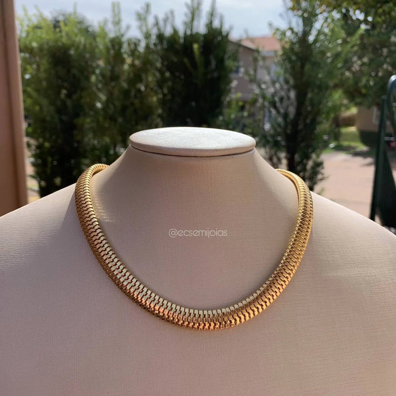 Colar  lacraia 45 cm - banhado a ouro 18k