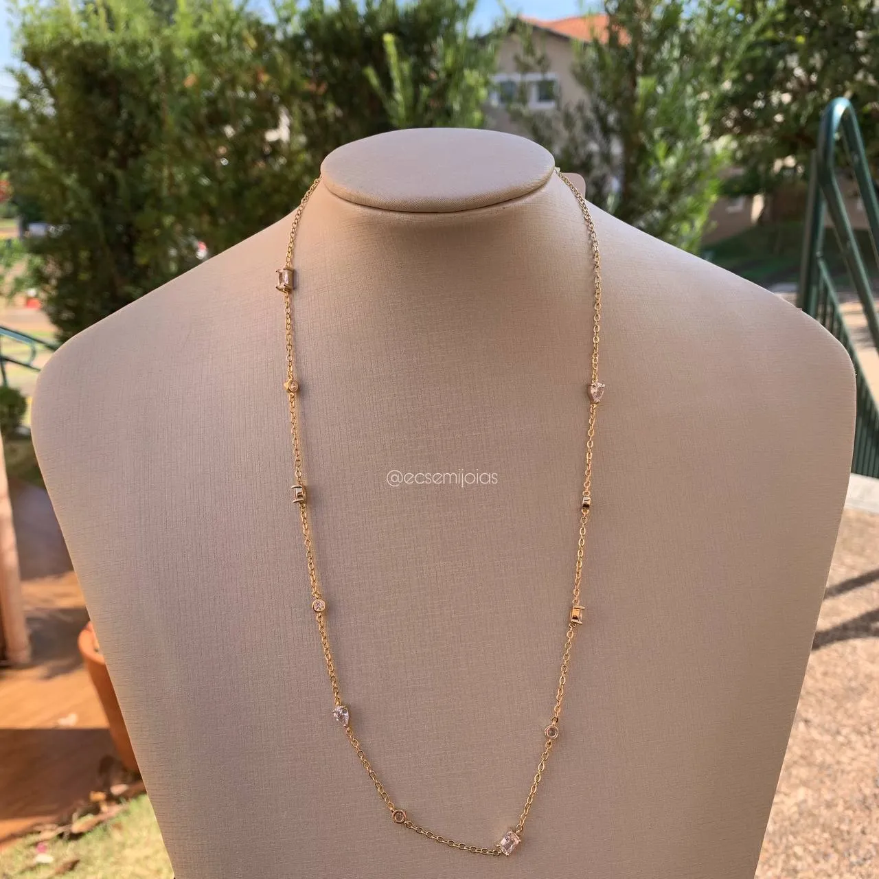 Colar pedras baguete coração oval gota e redonda 55 cm - banhado a ouro 18k